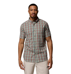 Columbia S / Washed Red/Rapid Rivers Gingham Columbia - Men's Rapid Rivers™ II Short Sleeve Shirt