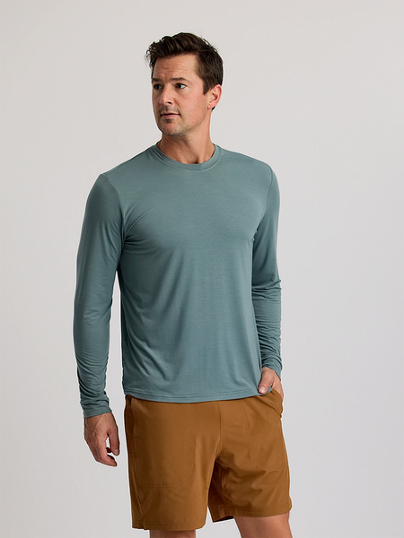 Free Fly T-shirts S / Stormy Sea Free Fly - Men's Elevate Lightweight Long Sleeve