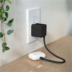 Nimble Electronics One Size / Black Nimble - Wally Stretch 35 Wall Charger with Retractable Cable