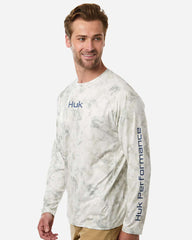 HUK T-Shirts HUK - Men's Airweight KS Printed Crewneck Pullover