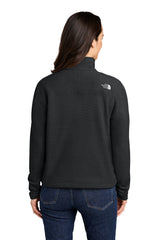 The North Face Layering The North Face - Women's Textured Pine Grove 1/2-Zip