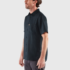 Fjällräven Woven Shirts FJÄLLRÄVEN - Men's Övik Travel Shirt Short Sleeve